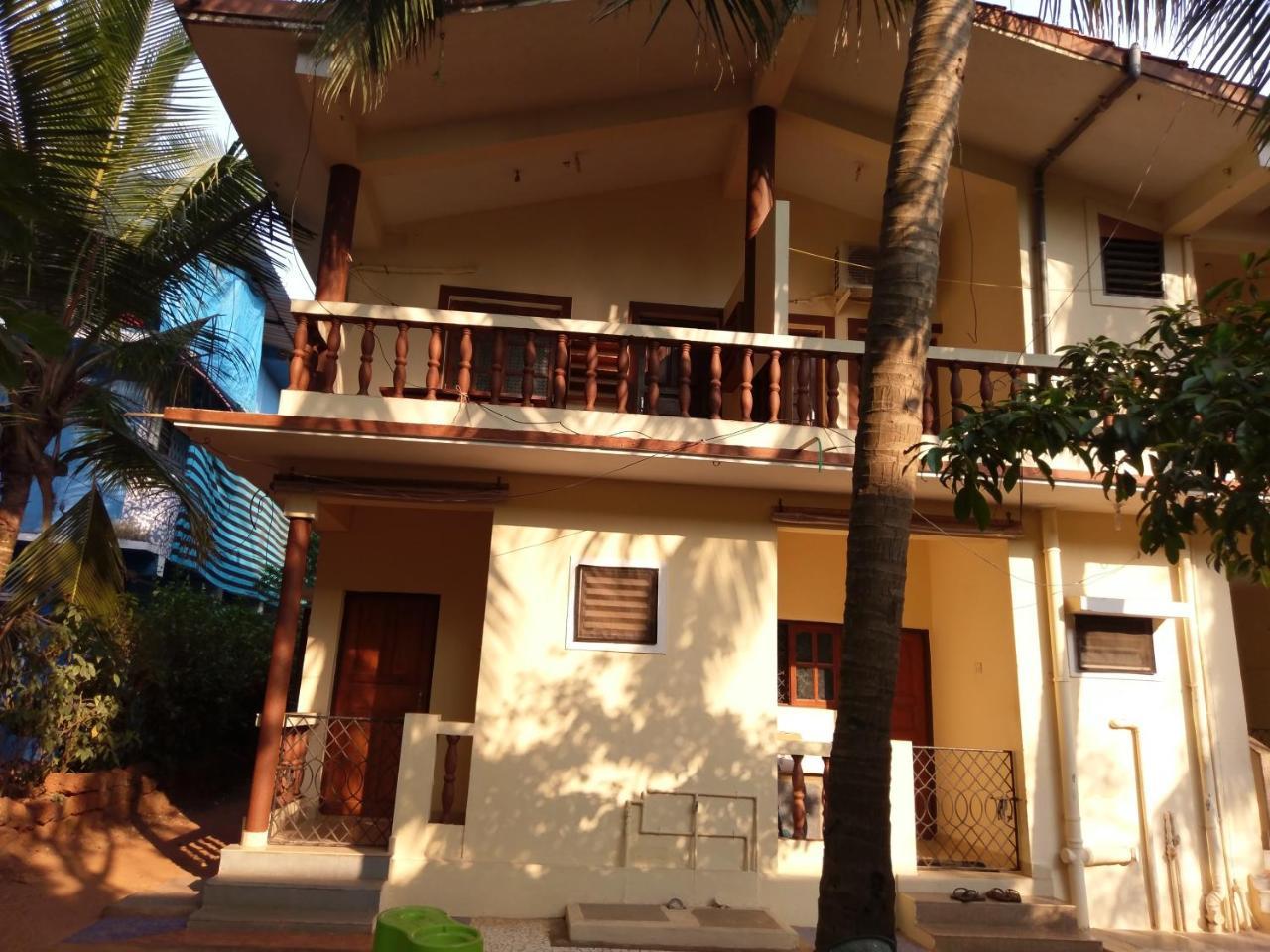 21In Guest House Калангуте Екстериор снимка