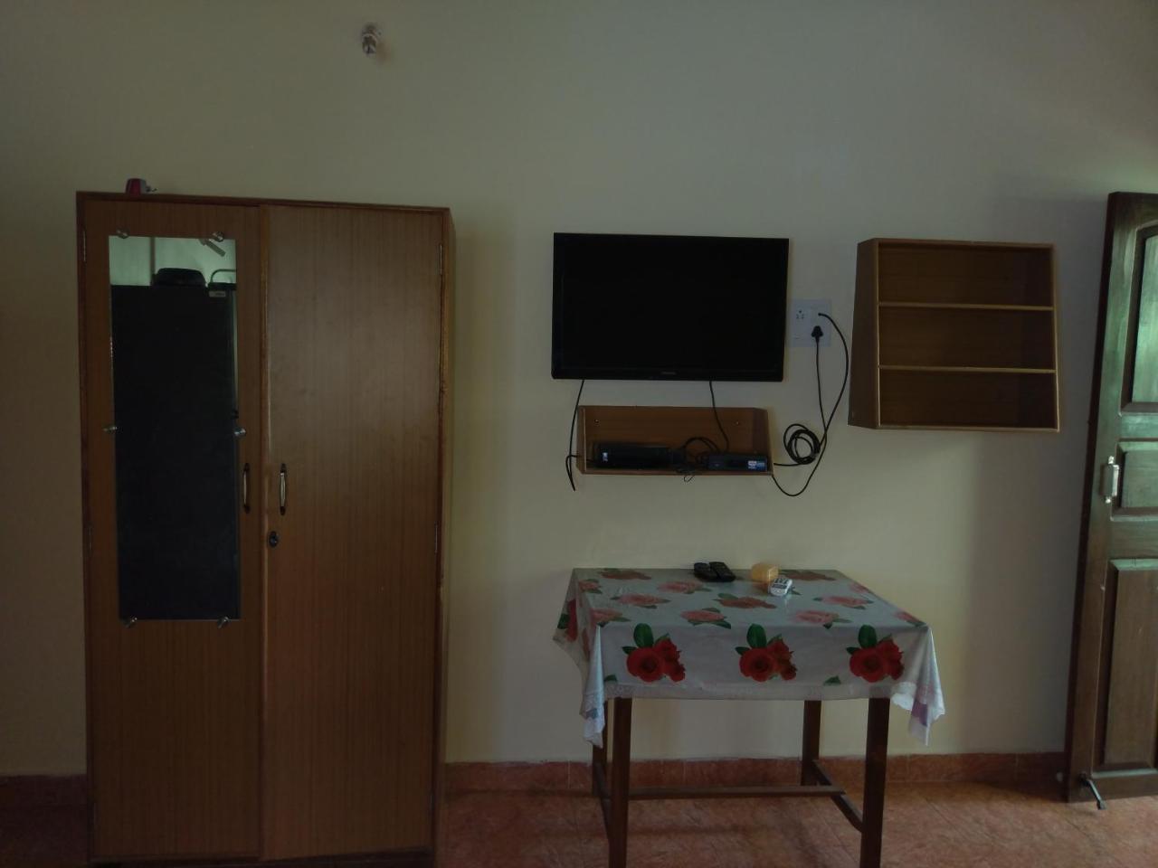 21In Guest House Калангуте Екстериор снимка